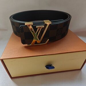 Louis Vuitton Men's Belt